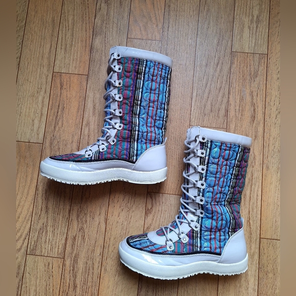 Coach Shoes - COACH POPPY Peggey Tartan Plaid Quilted Women's Shearling Winter Boots 10